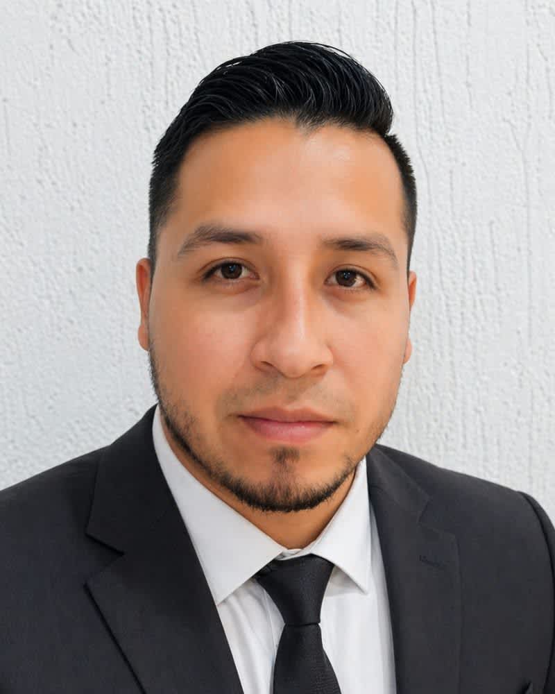 Ing. Juan M. Vázquez